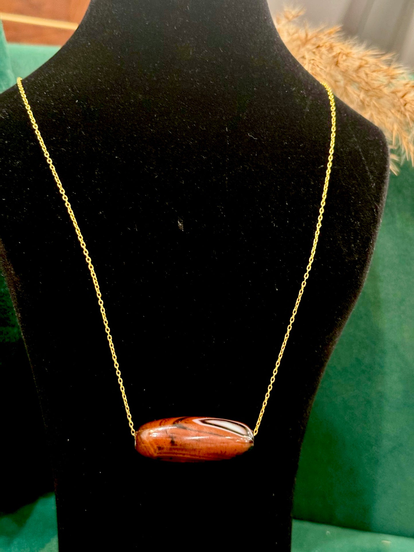 Red Agate Necklace Gold 21-K Chain