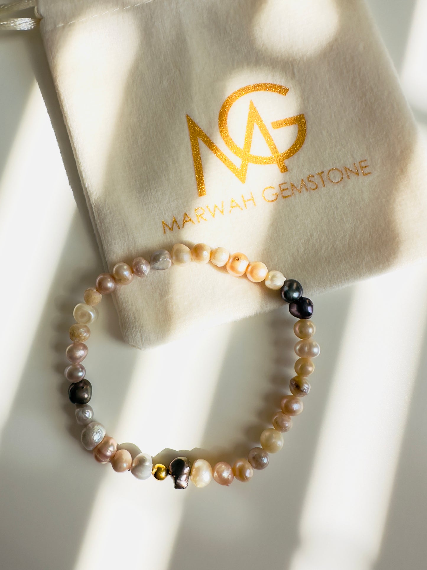 5 Designs of Natural Freshwater Pearl Bracelets