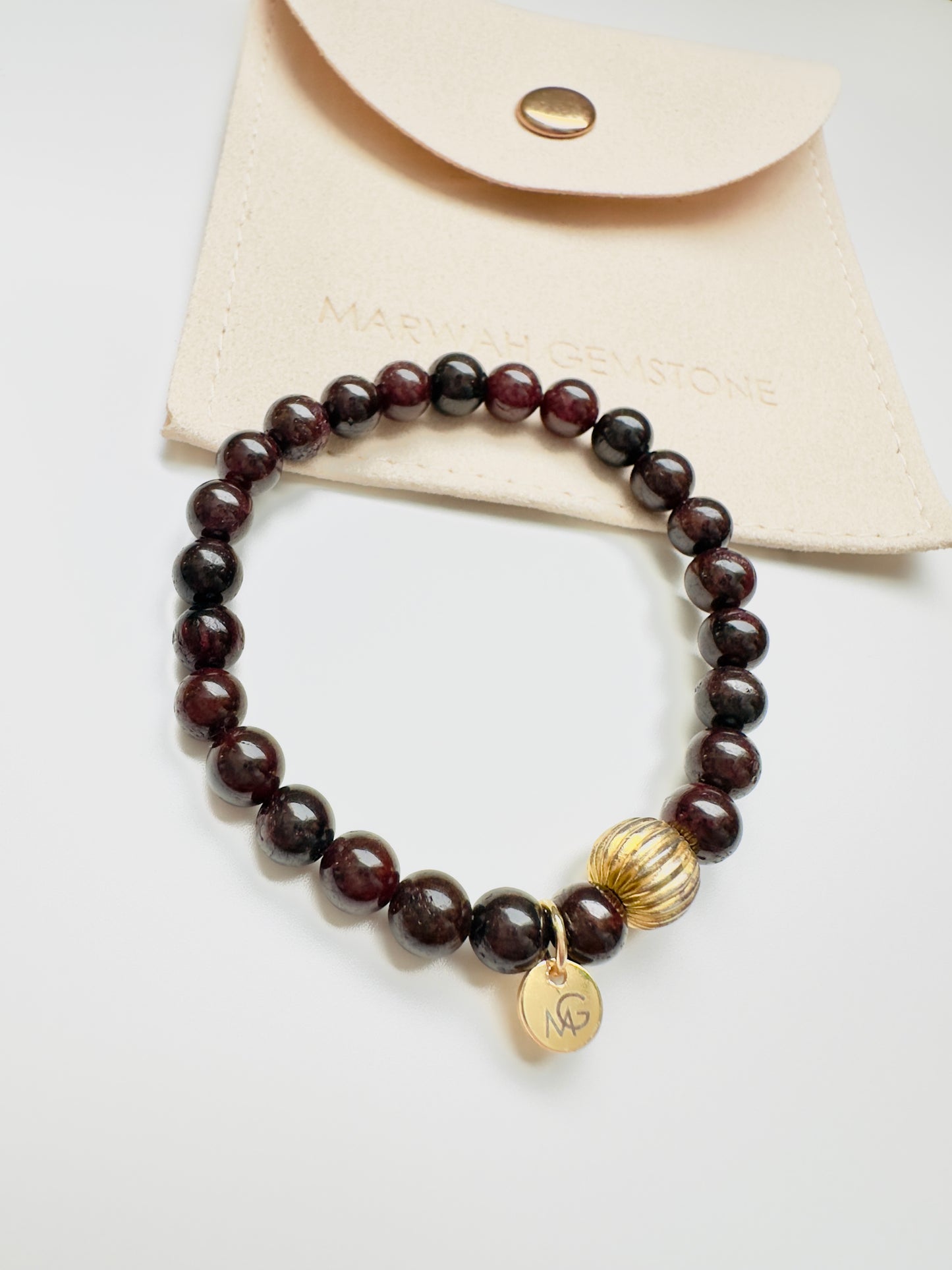 سوار ناعم من الجارنيت (الياقوت السيلاني)