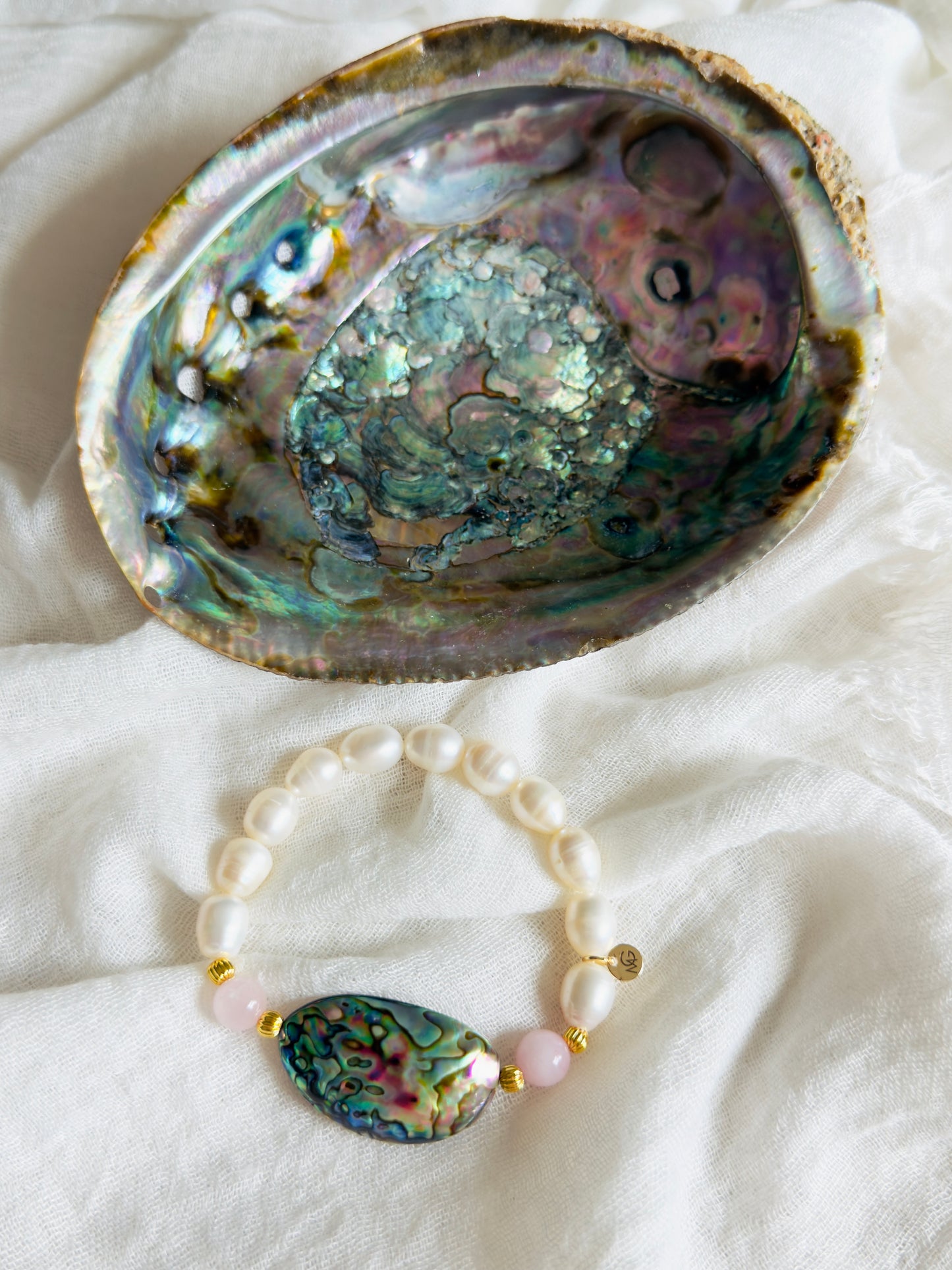 Natural Pearls - Rose Quartz - Natural Shell Bracelet and Ring Set