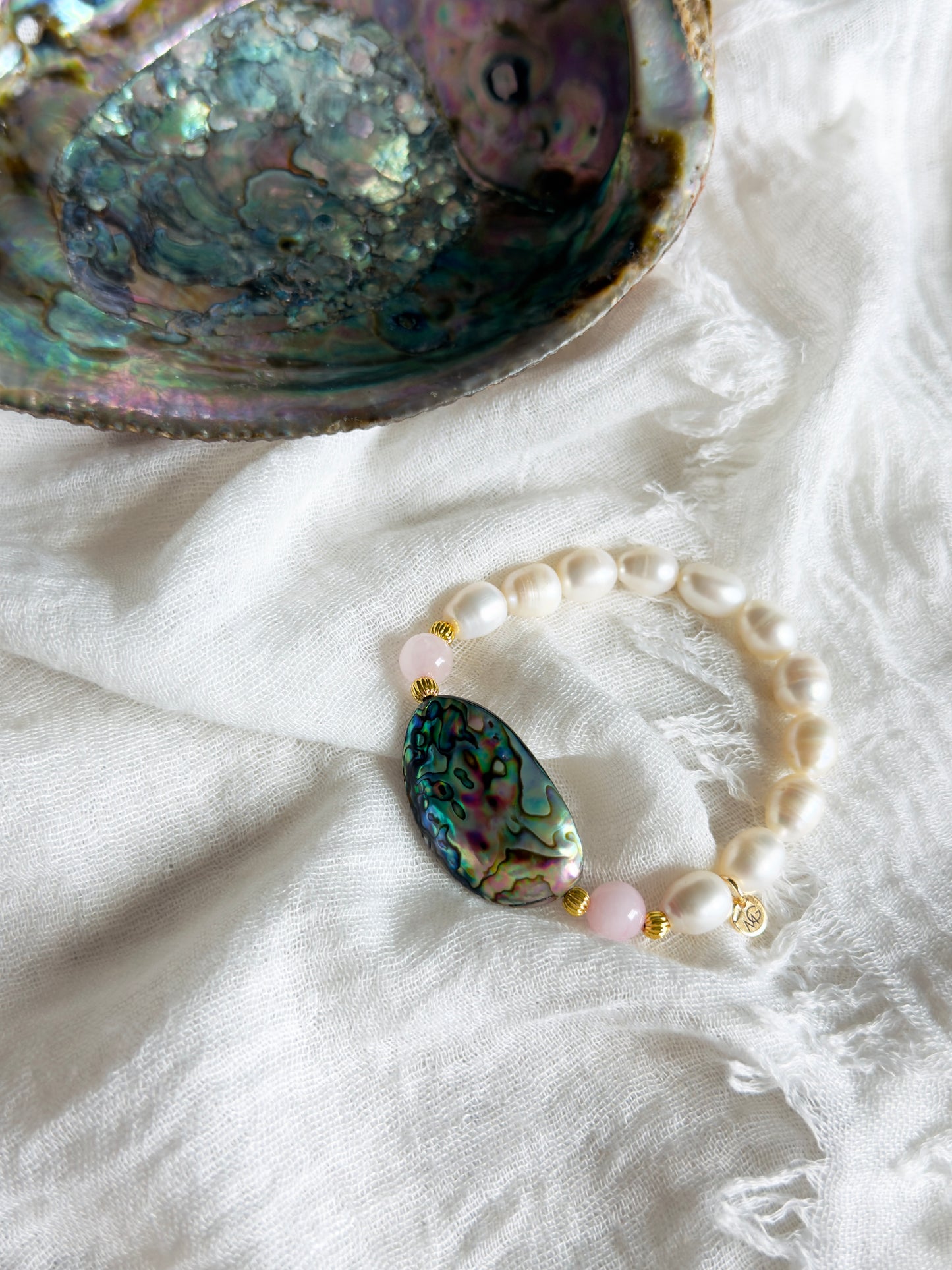 Natural Pearls - Rose Quartz - Natural Shell Bracelet and Ring Set