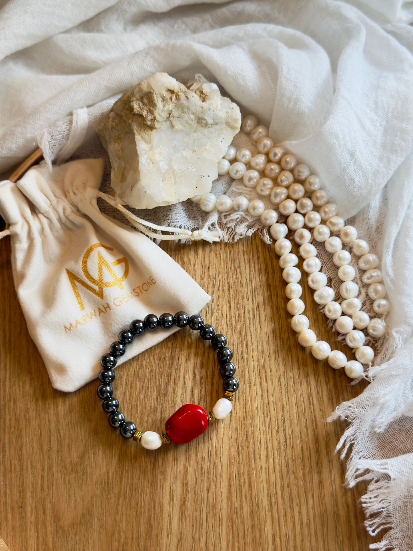 Hematite - Natural Pearl - Natural Coral Bracelet