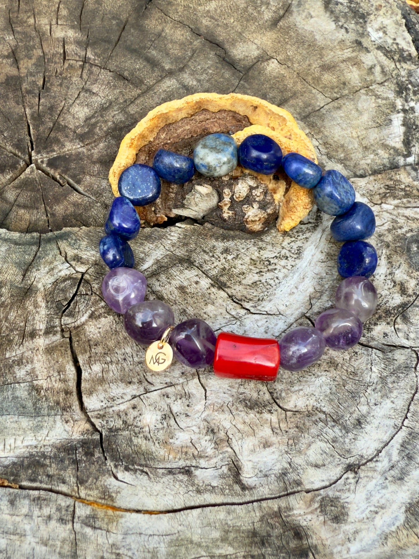 Lapis Lazuli - Natural Coral - Amethyst Bracelet