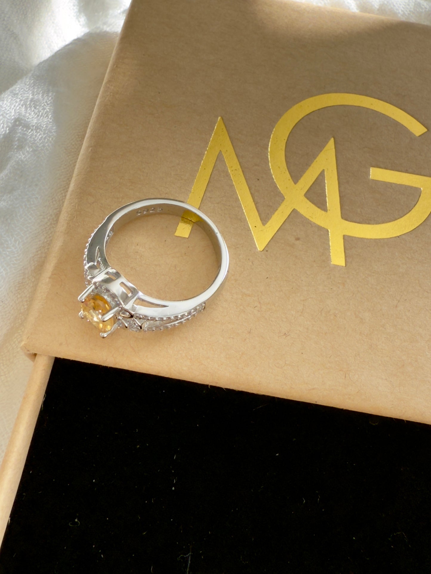 Woman's Design Citrine Ring Stirling Silver W/ Zircon