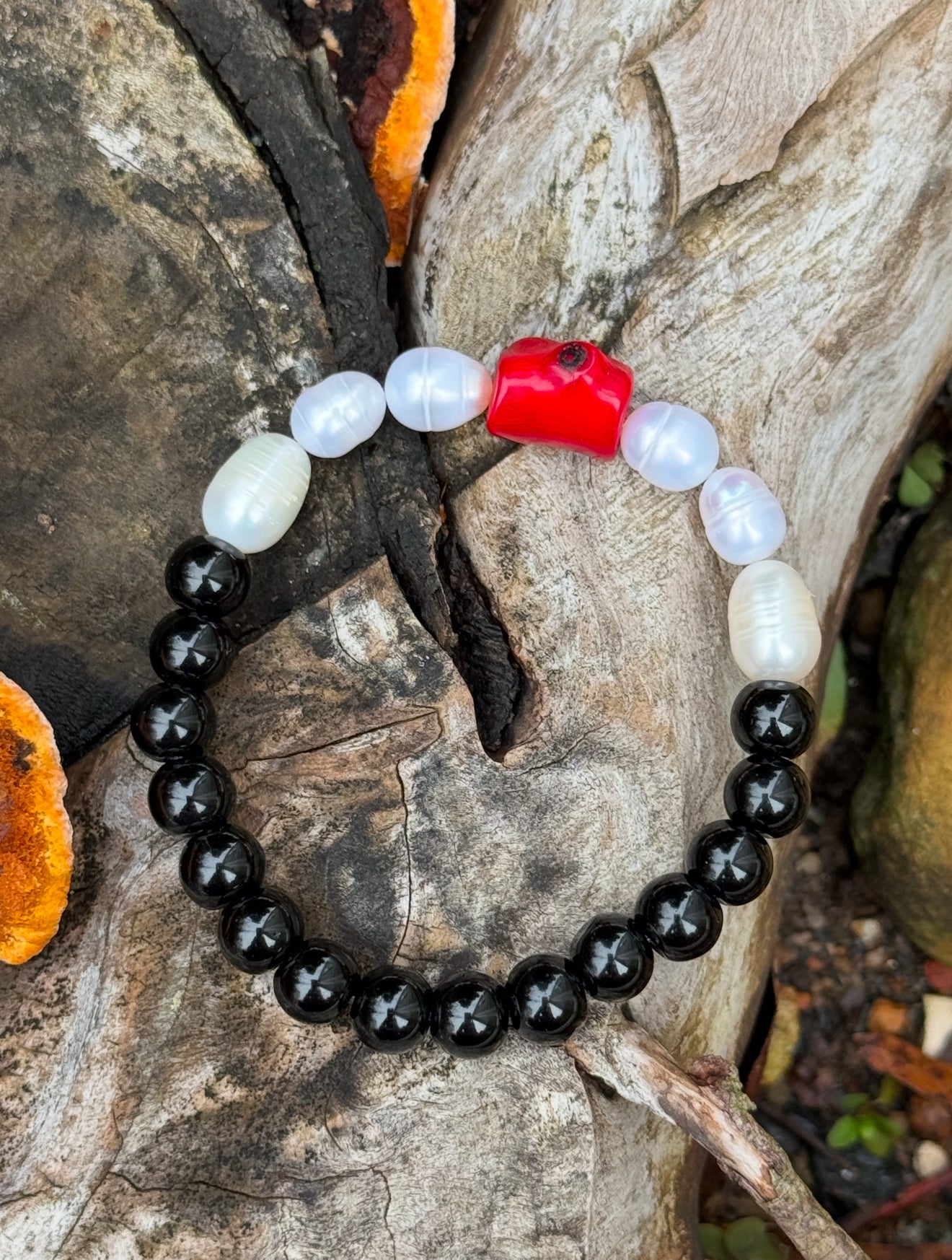 Freshwater Pearl-Fresh Coral-Black Agate Bracelet
