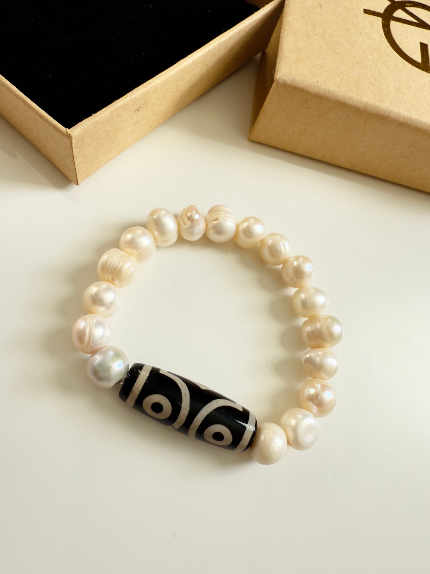 Natural Freshwater Pearl - Tibetan Agate Bracelet