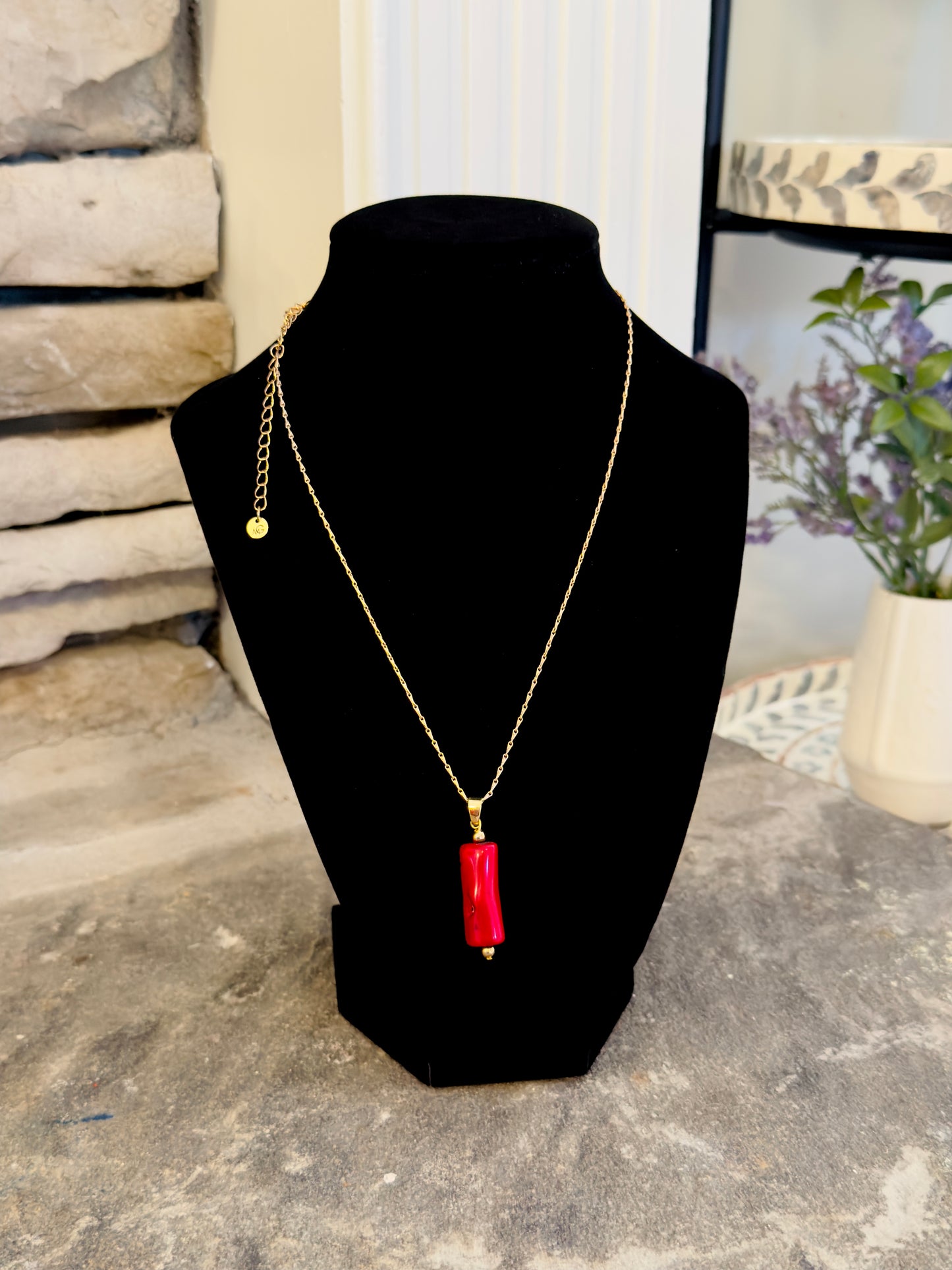 Golden Metal Chain Coral Necklace