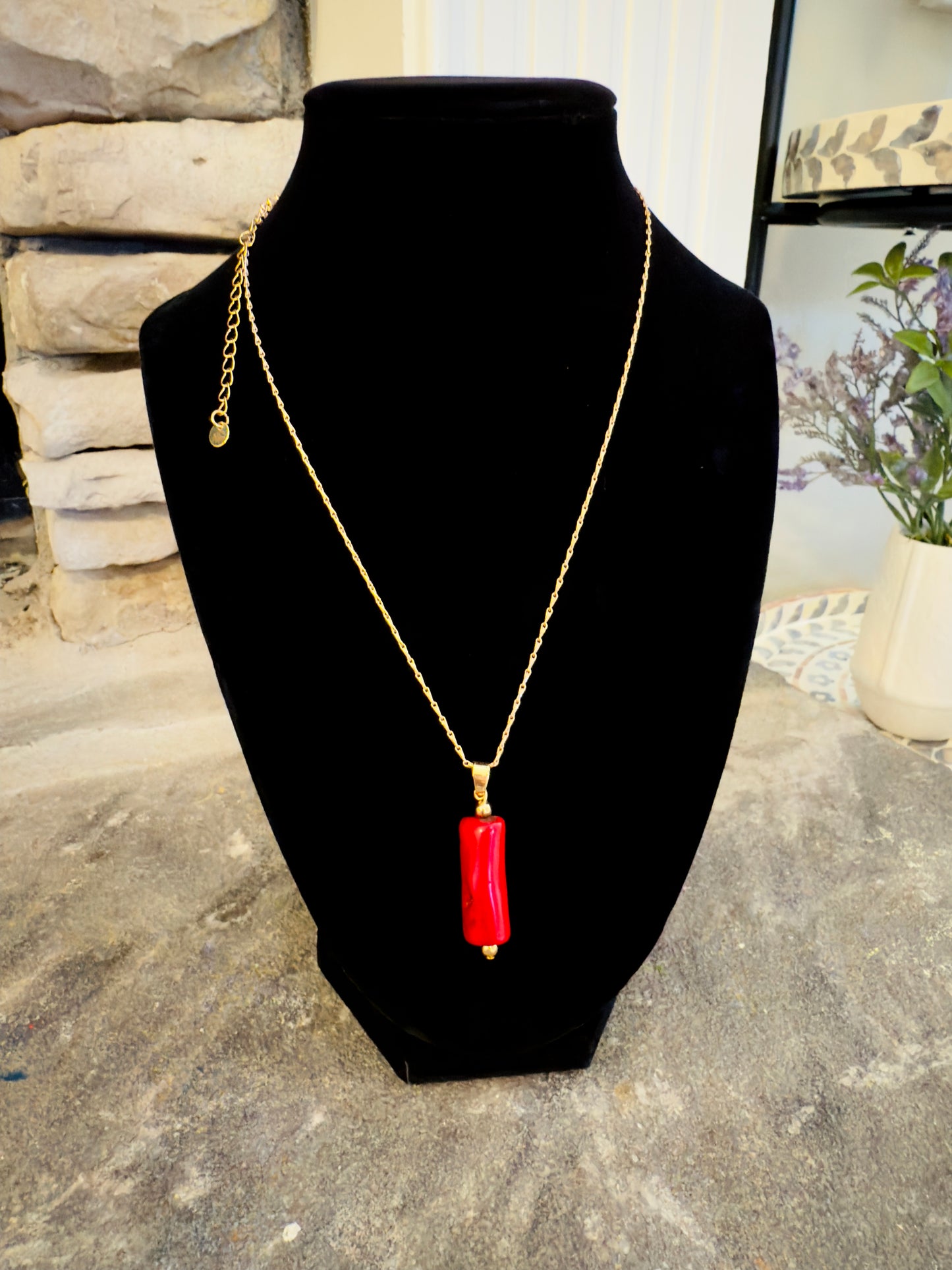 Golden Metal Chain Coral Necklace