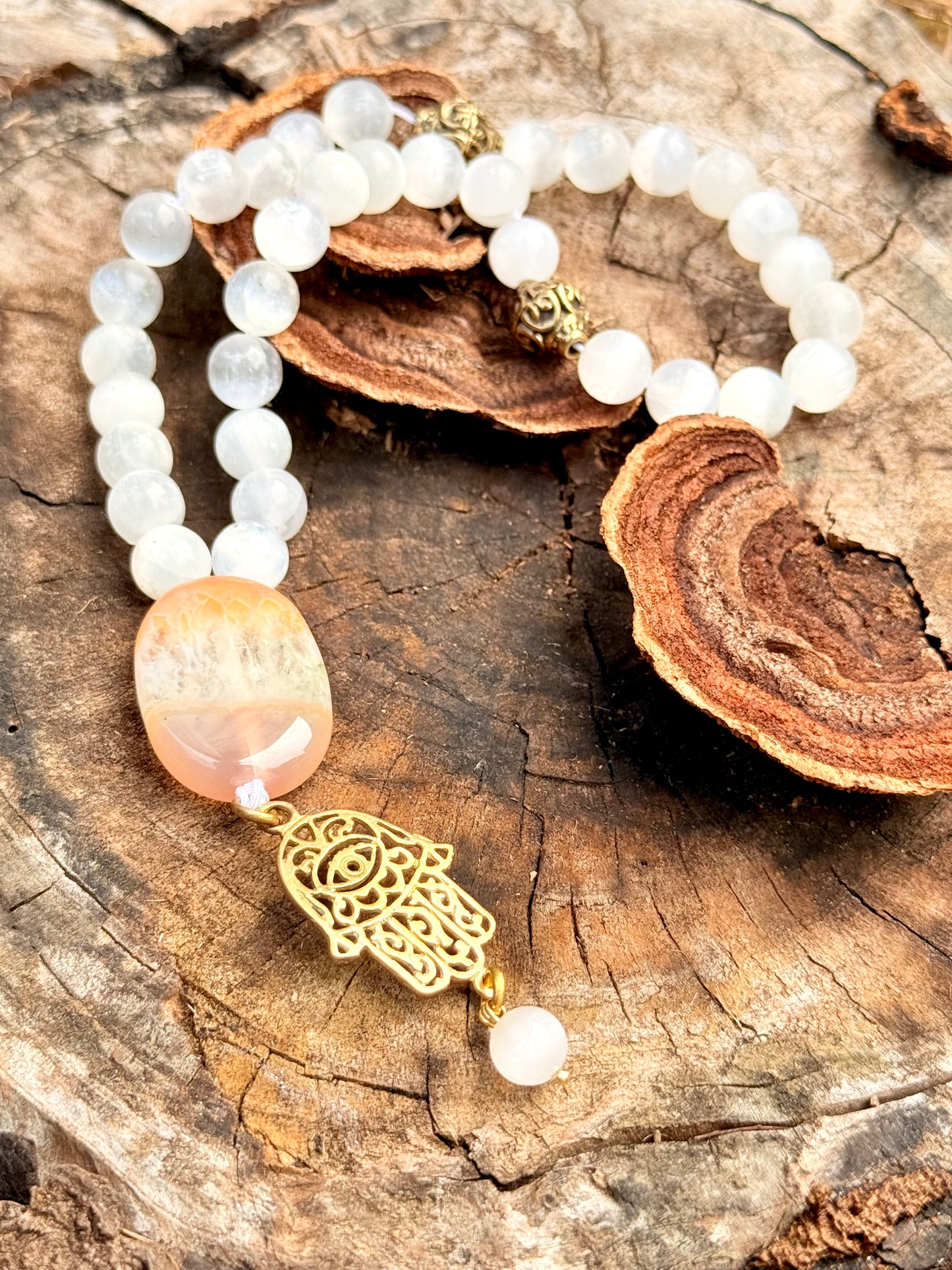 Agate - White Selenite