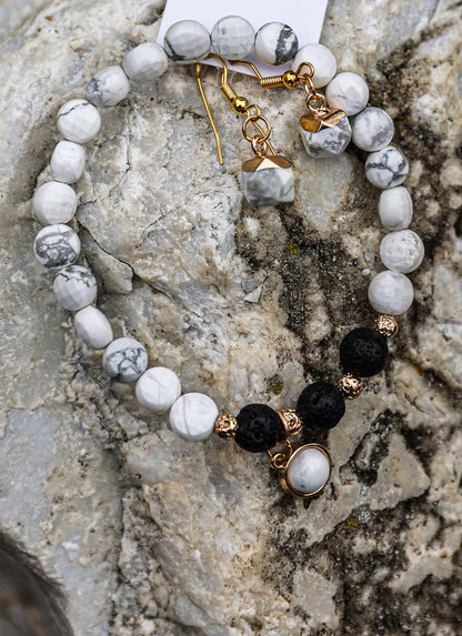Howlite-Lava Blacelet w/charm + Howlite Earrings