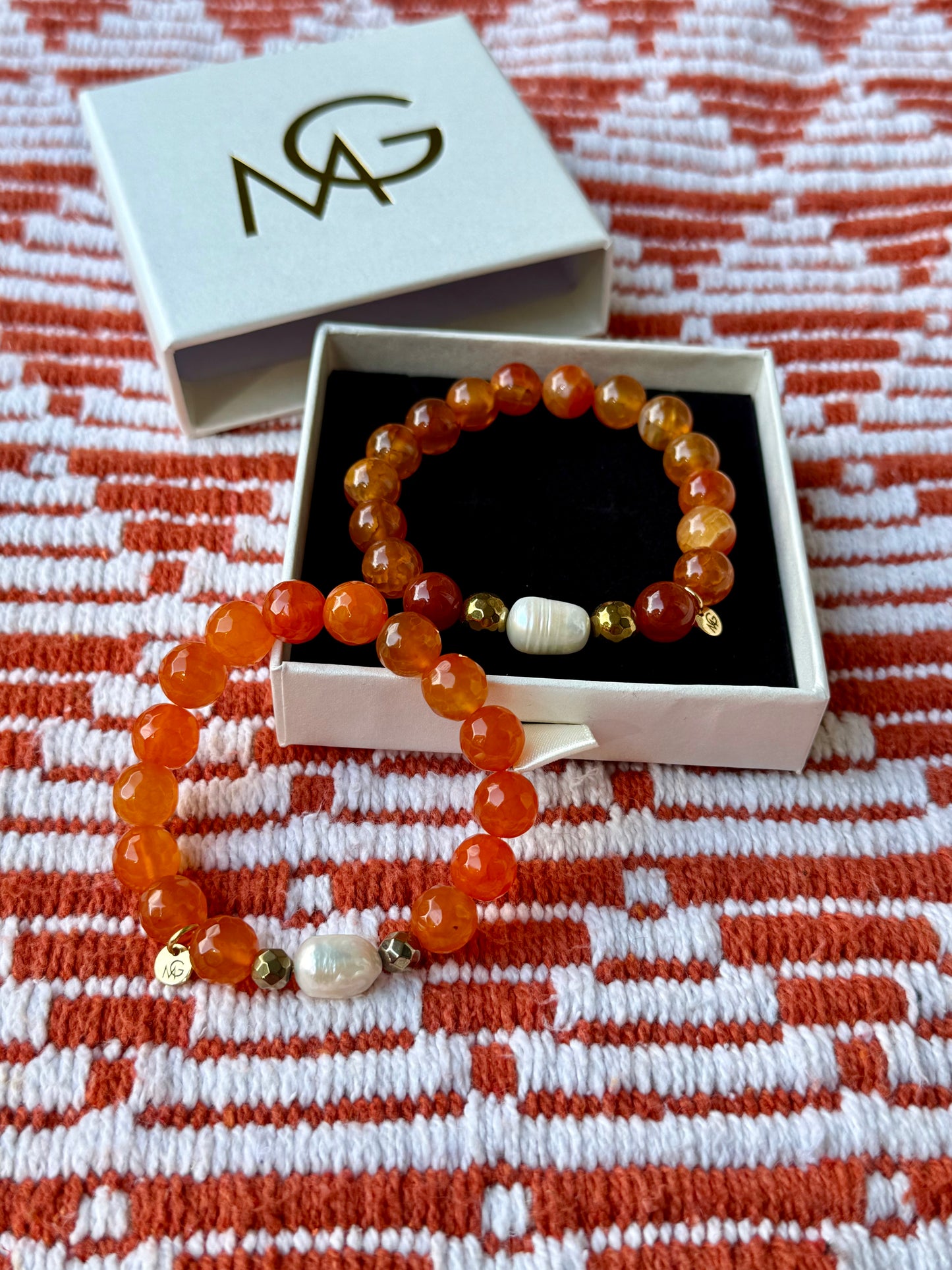Faceted and Regular Fire Agate - Natural Pearl Bracelets