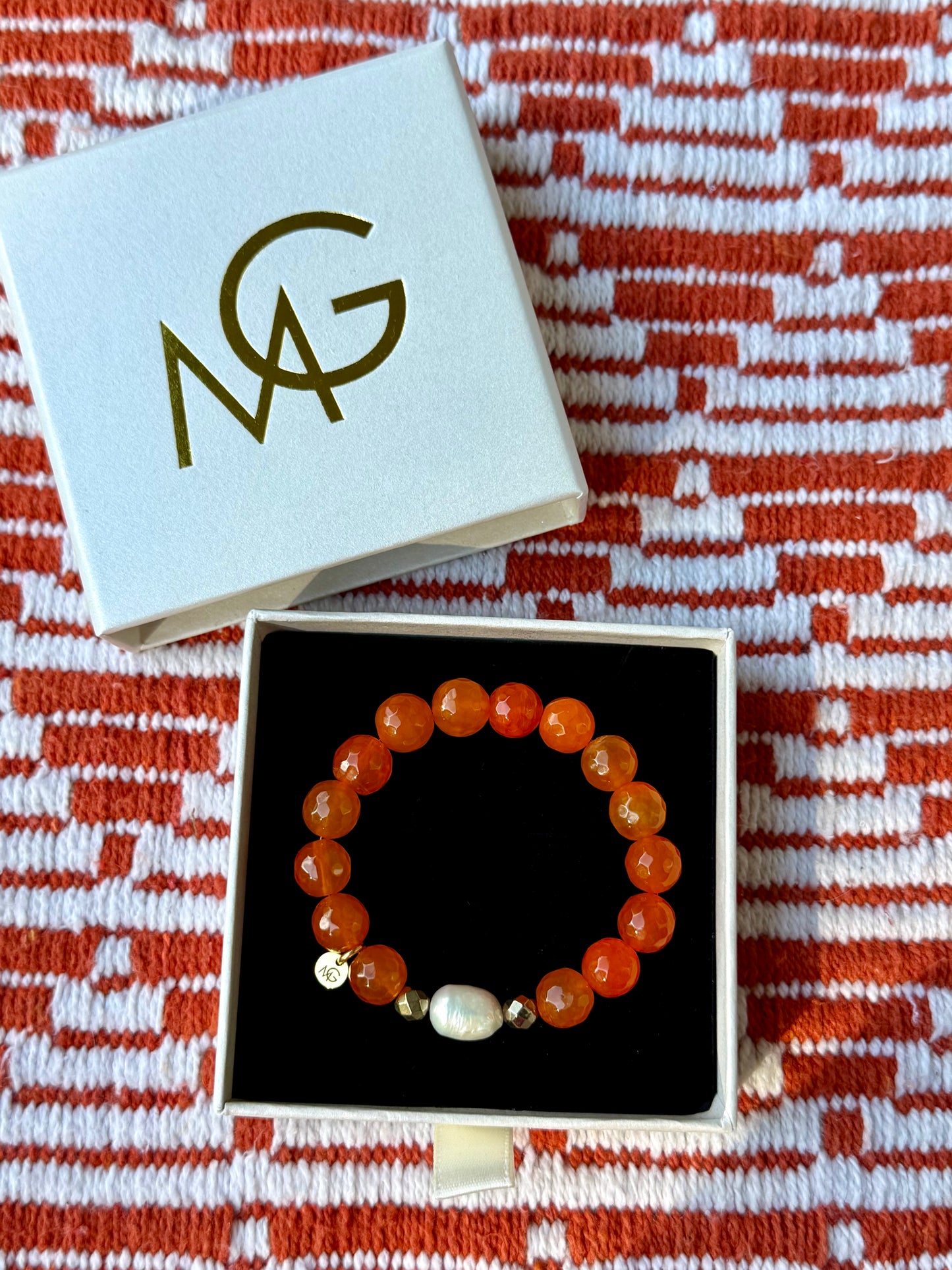 Faceted and Regular Fire Agate - Natural Pearl Bracelets