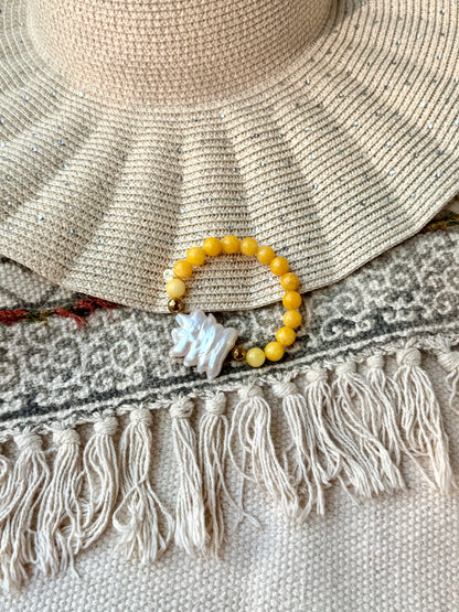 Dalmatian Yellow Jasper - Natural Pearl Bracelet