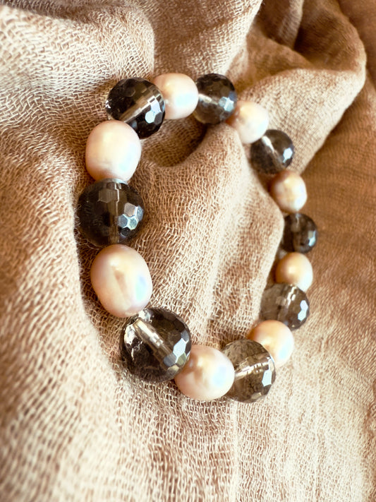 Freshwater Pearl - Smokey Quartz Bracelet