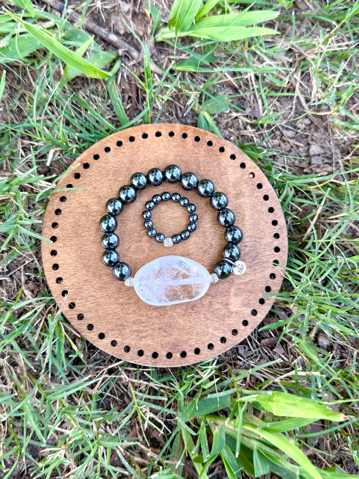 Hematite - White Quartz Bracelet
