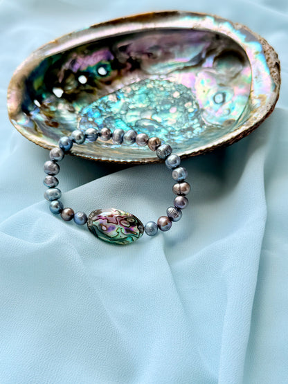Natural Gray Pearl - Abalone Shell Bracelet