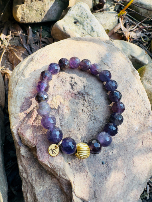 Faceted Amethyst Bracelet With Golden Metal Spacer