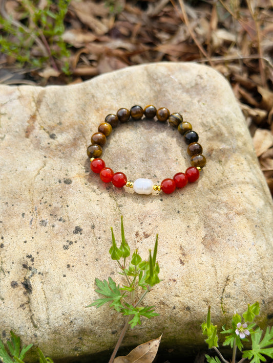 Tiger Eye - Natural Pearl - Red Agate Bracelet