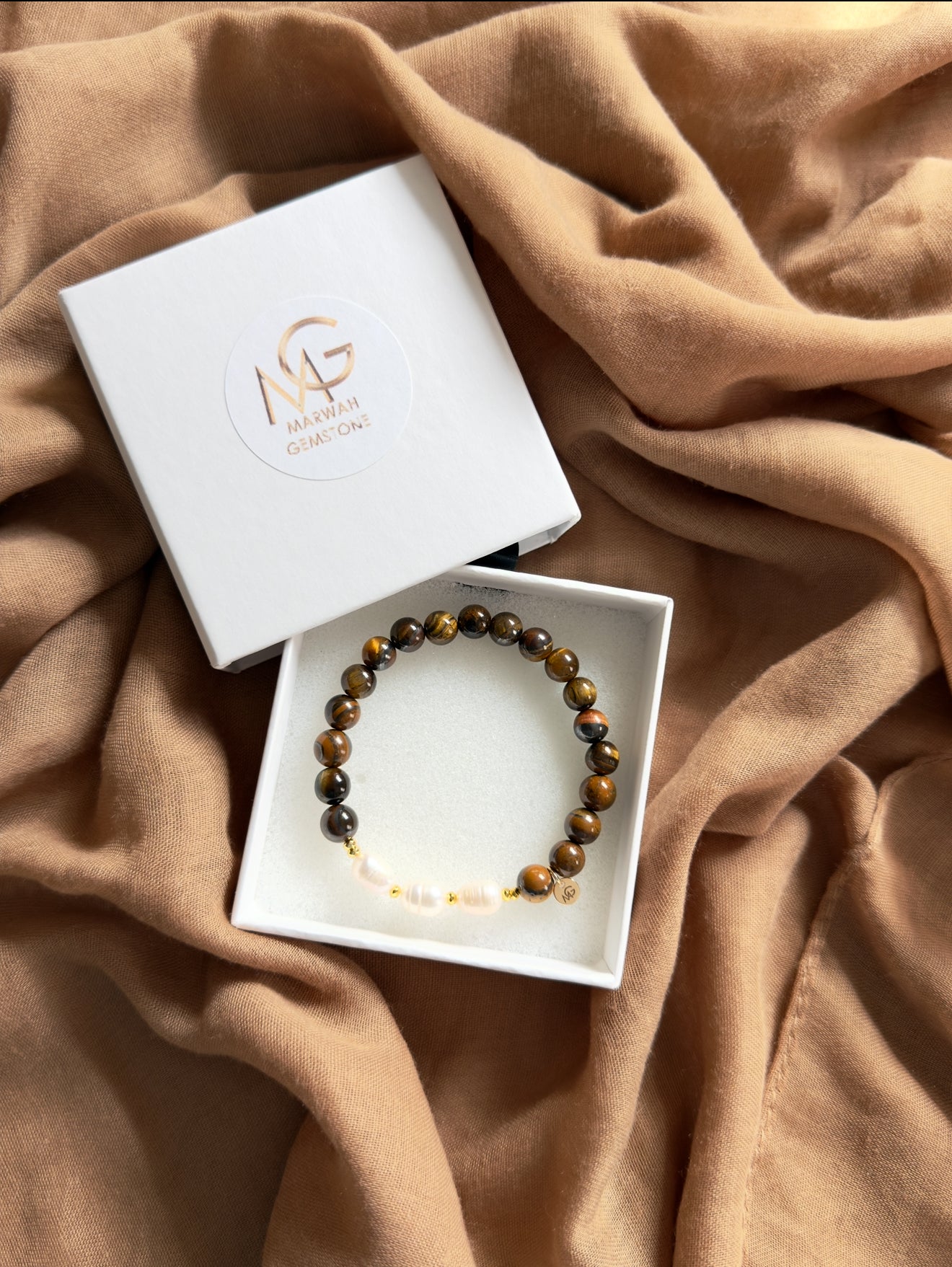 Tiger Eye - Natural Pearl Bracelet with Hematite Spacers