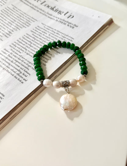 Emerald - Natural Pearl Bracelet