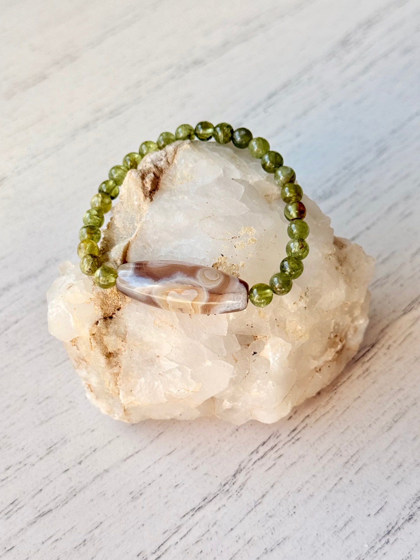 Peridot - Agate Bracelet