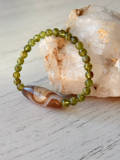Peridot - Agate Bracelet