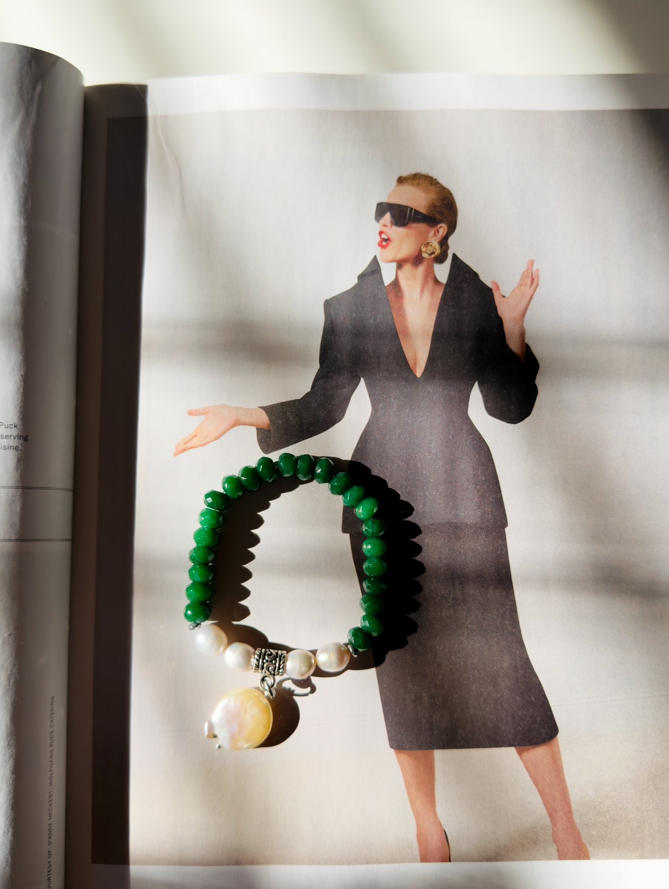 Emerald - Natural Pearl Bracelet