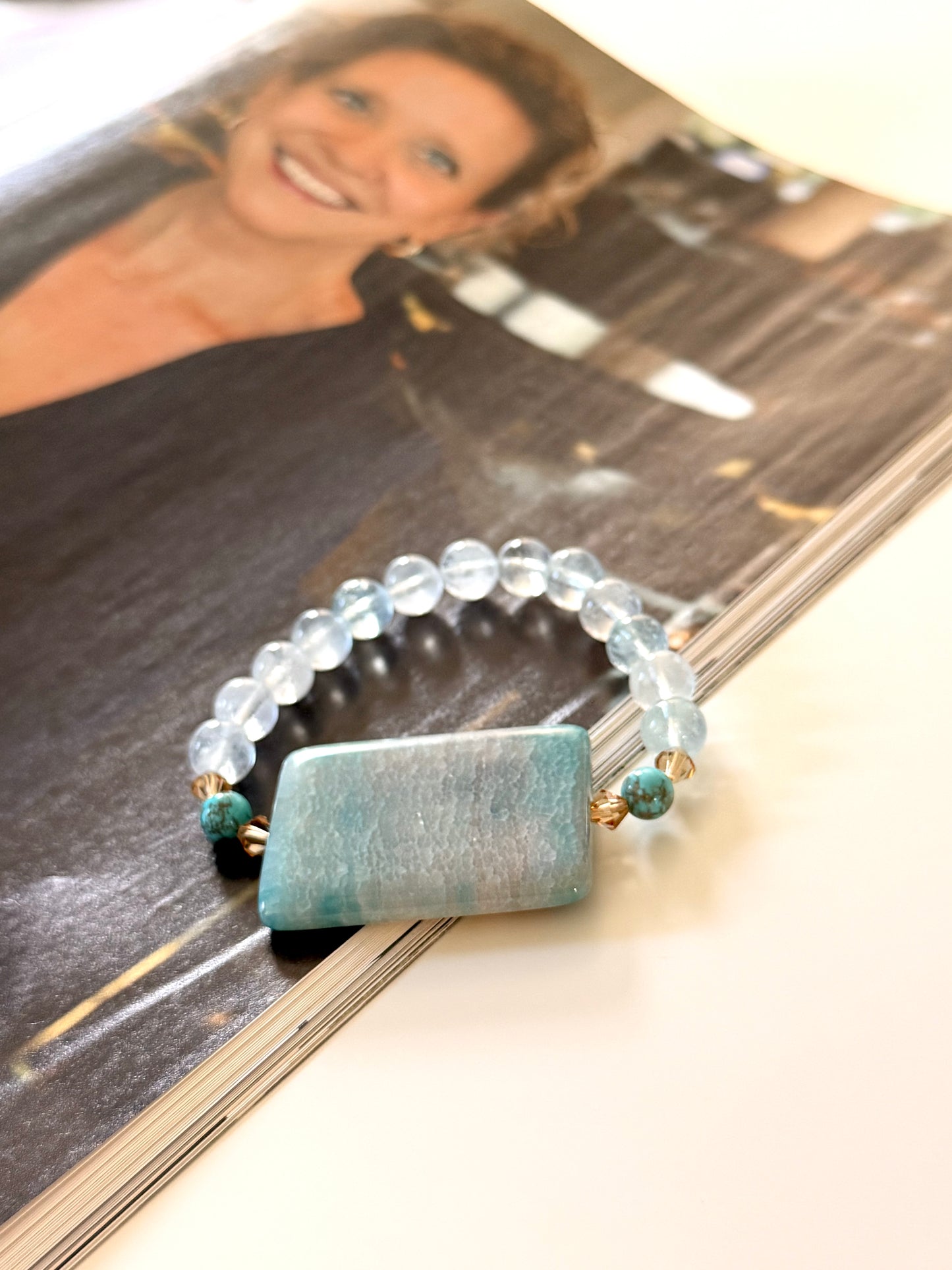 High Quality Aquamarine - Turquoise - Light Blue Agate Bracelet with Swarovski Spacers