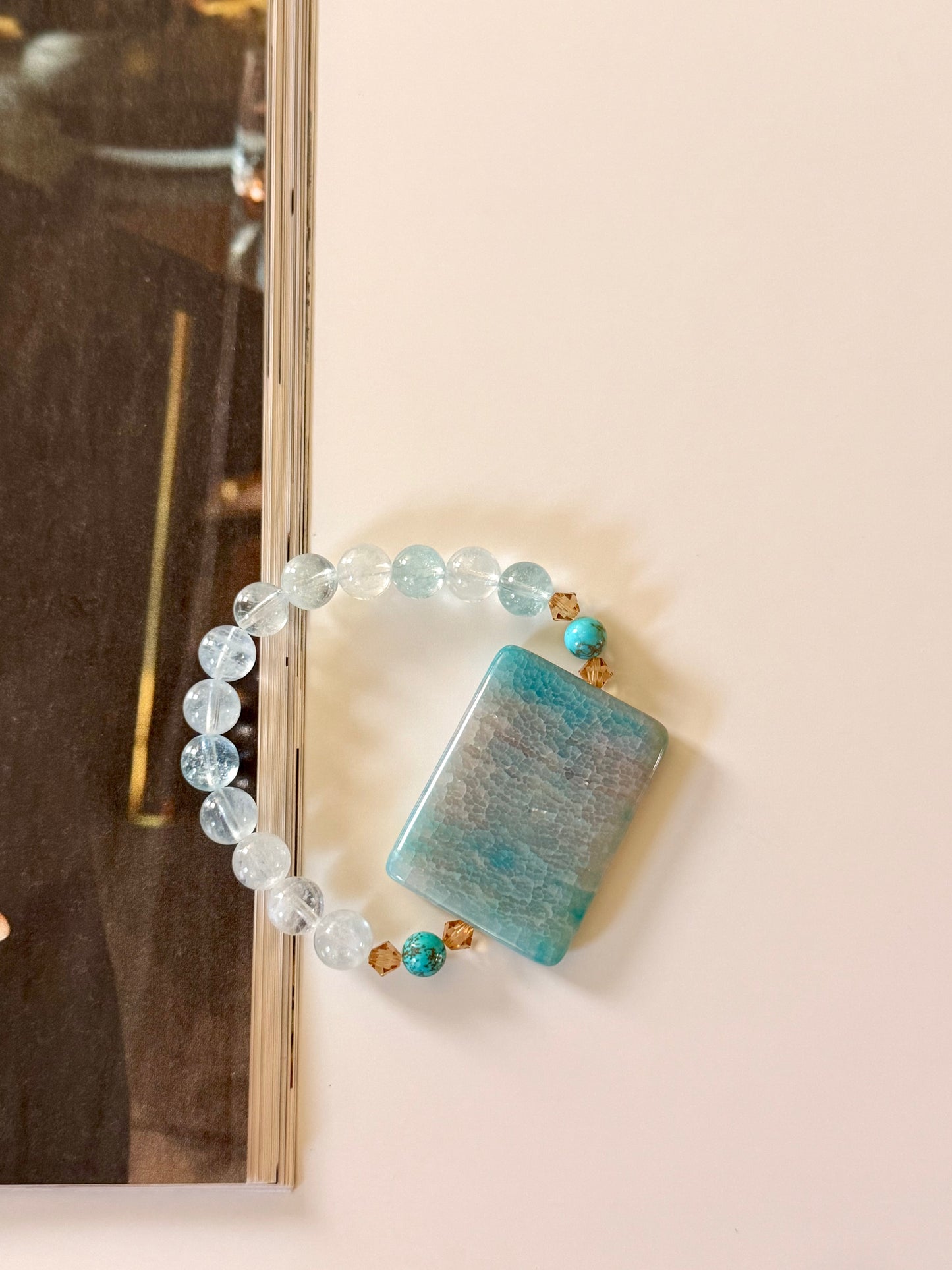 High Quality Aquamarine - Turquoise - Light Blue Agate Bracelet with Swarovski Spacers