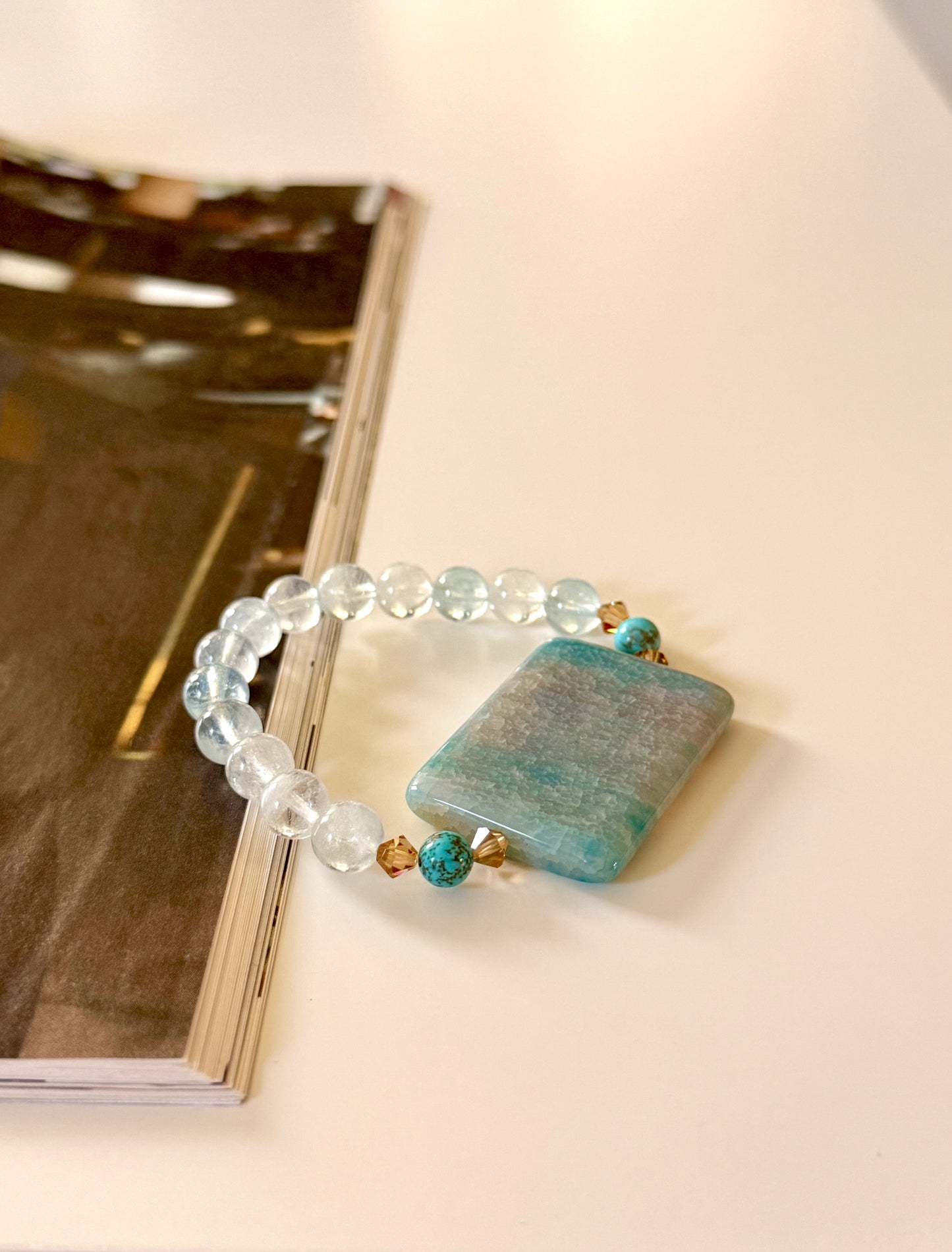 High Quality Aquamarine - Turquoise - Light Blue Agate Bracelet with Swarovski Spacers