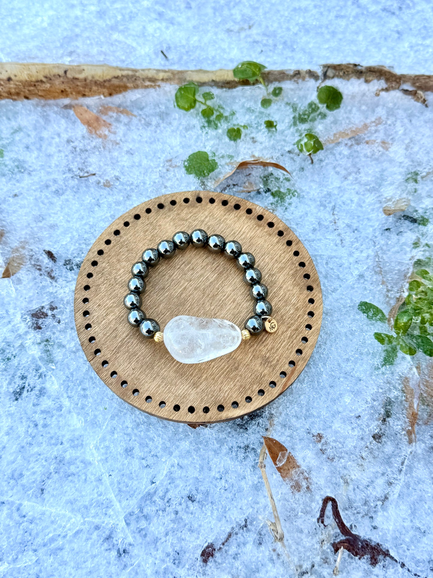Hematite - White Quartz Bracelet