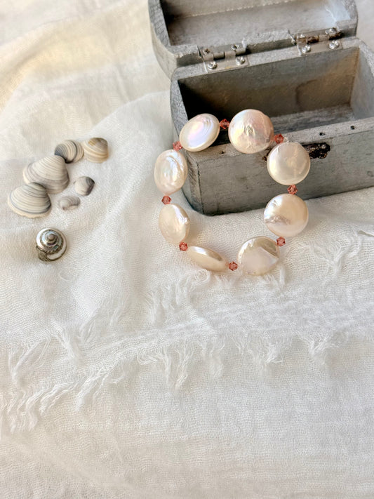 Round Natural Pearls Bracelet with Swarovski Spacers