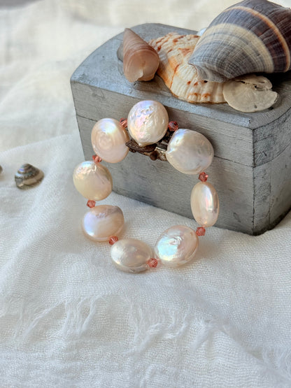 Round Natural Pearls Bracelet with Swarovski Spacers