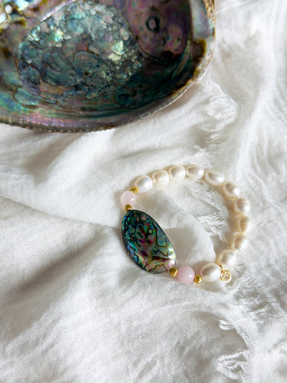 Natural Pearls - Rose Quartz - Natural Shell Bracelet and Ring Set