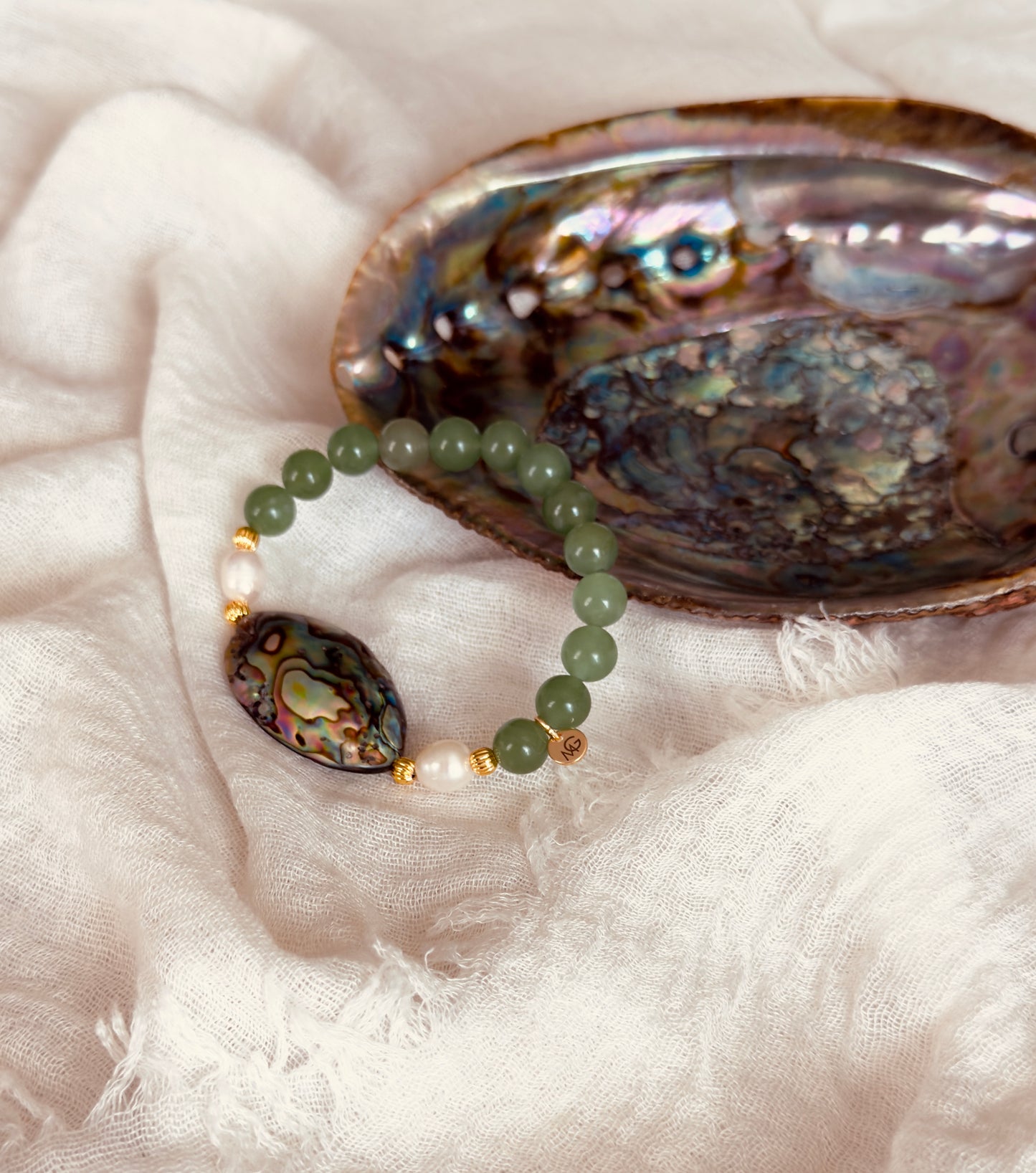 Green Aventurine - Natural Pearl - Natural Shell Bracelet