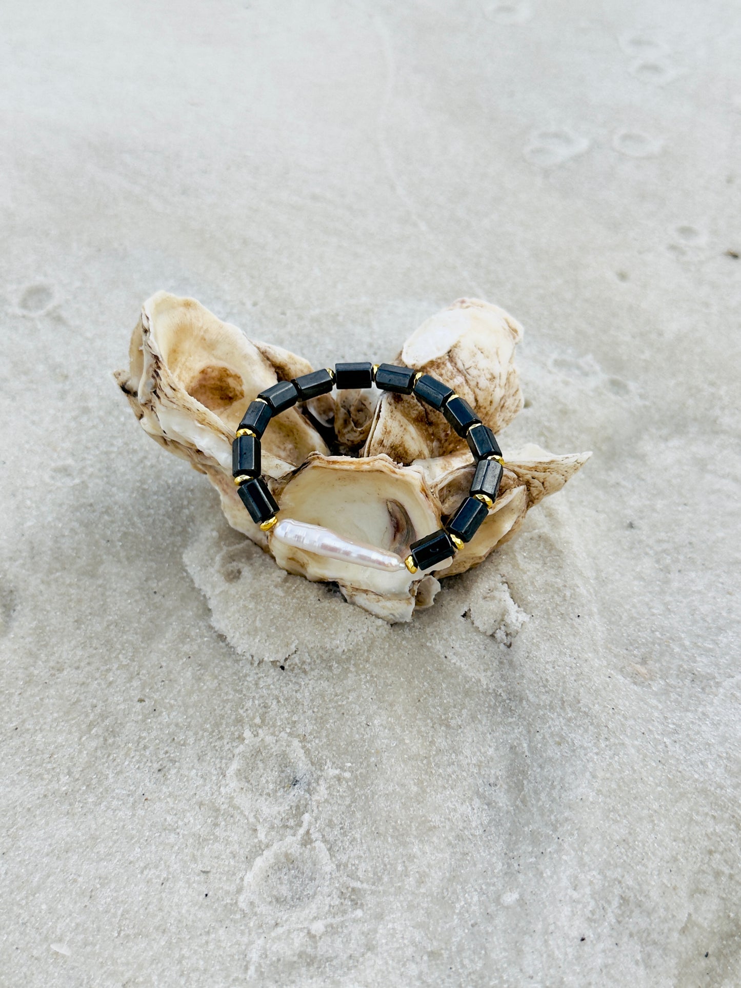 Magnetic Hematite - Natural Freshwater Pearl