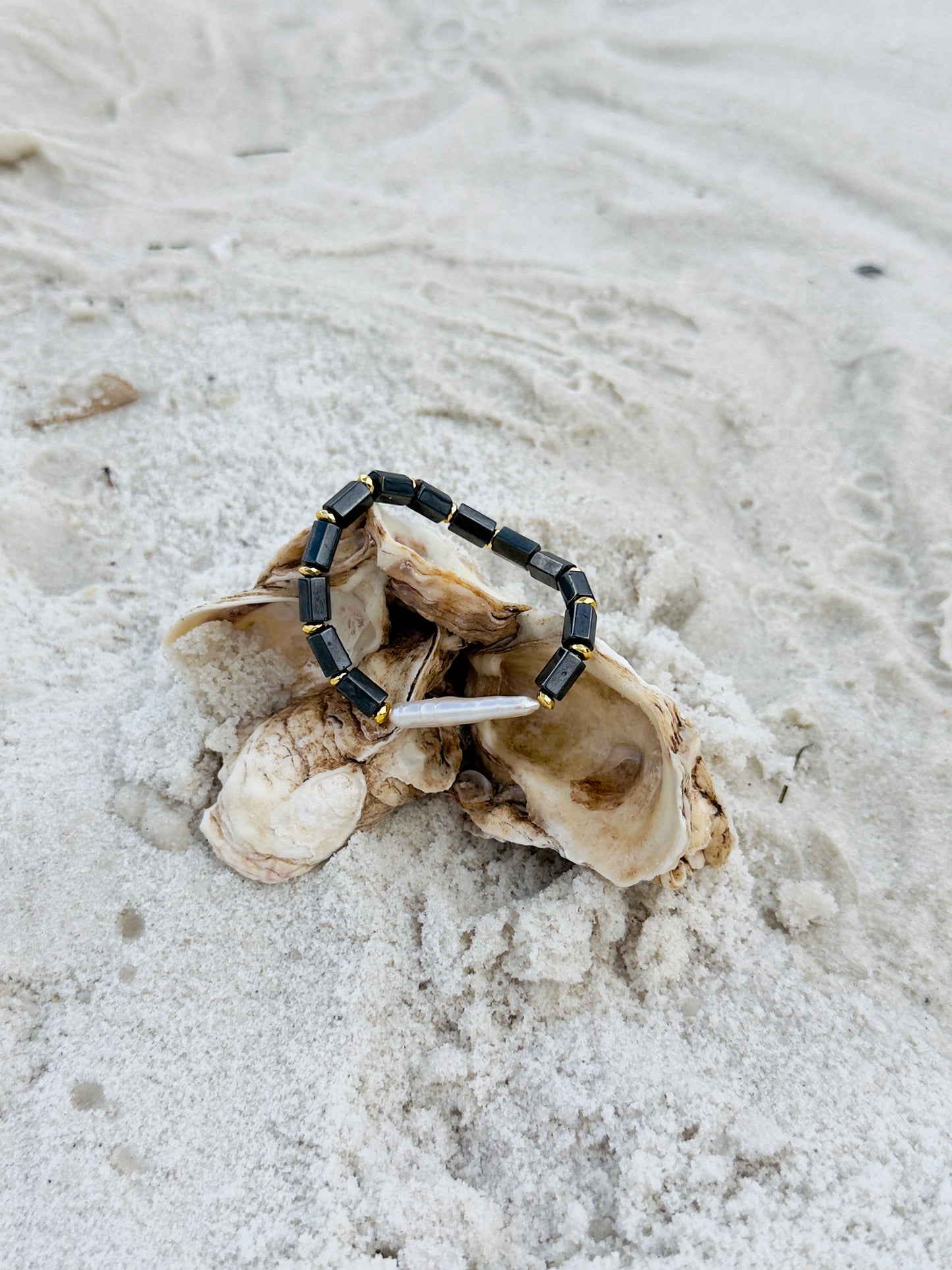 Magnetic Hematite - Natural Freshwater Pearl
