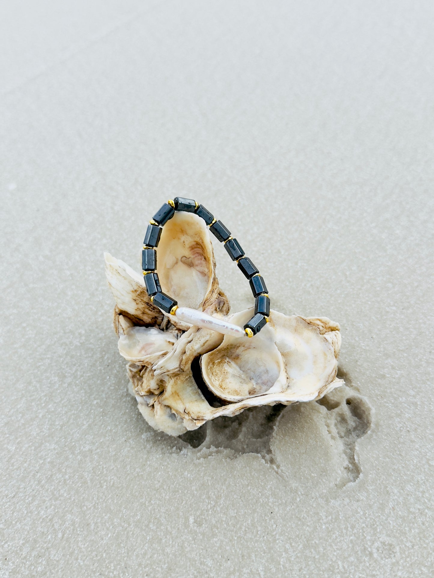 Magnetic Hematite - Natural Freshwater Pearl
