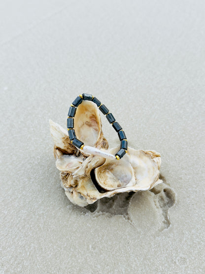 Magnetic Hematite - Natural Freshwater Pearl