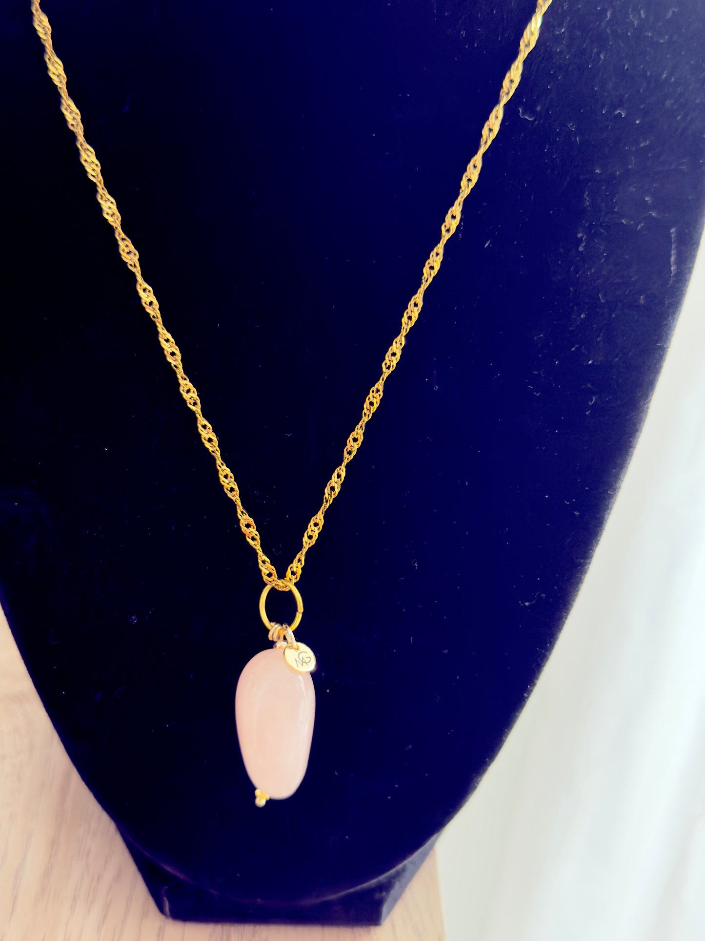 Rose Quartz - Natural Pearl Bracelet and Necklace Set