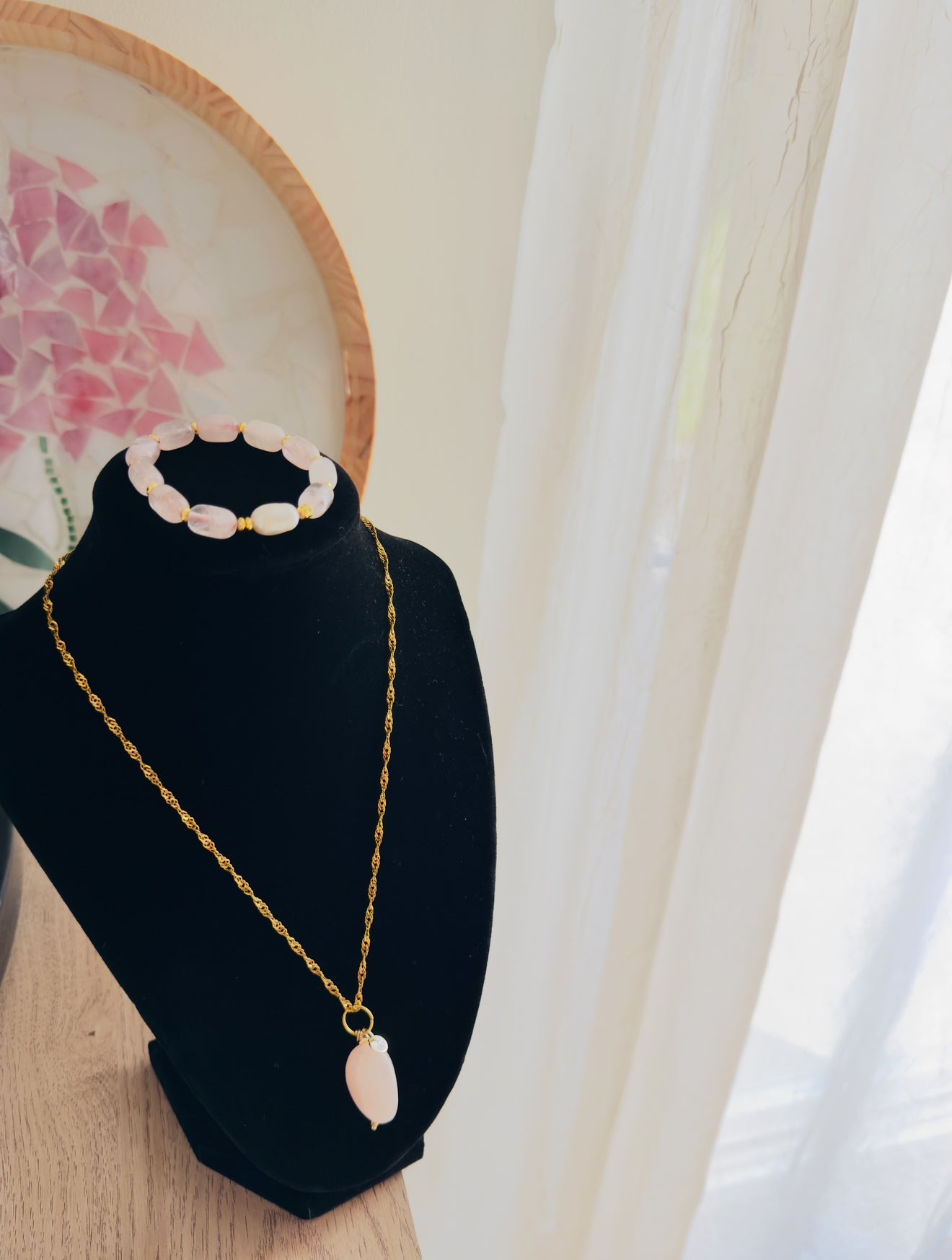 Rose Quartz - Natural Pearl Bracelet and Necklace Set
