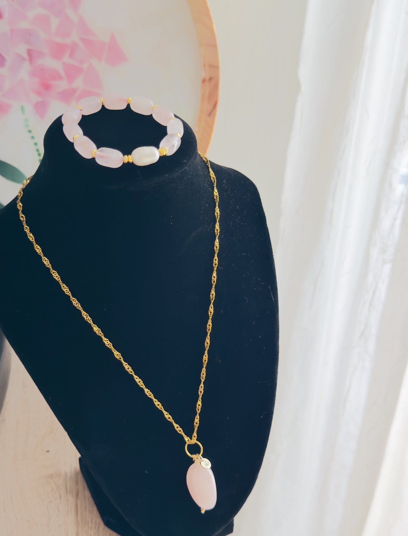 Rose Quartz - Natural Pearl Bracelet and Necklace Set