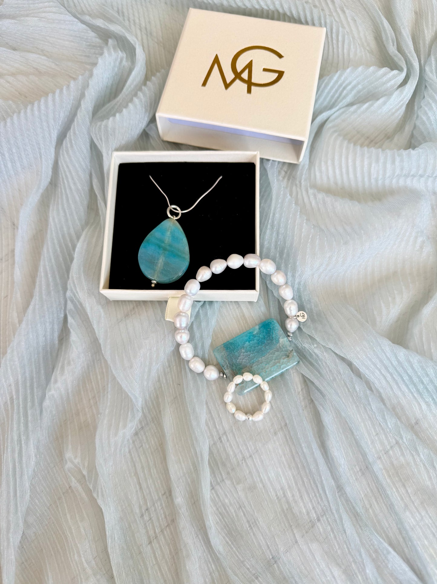 Blue Agate - Pearl Set with Silver 925