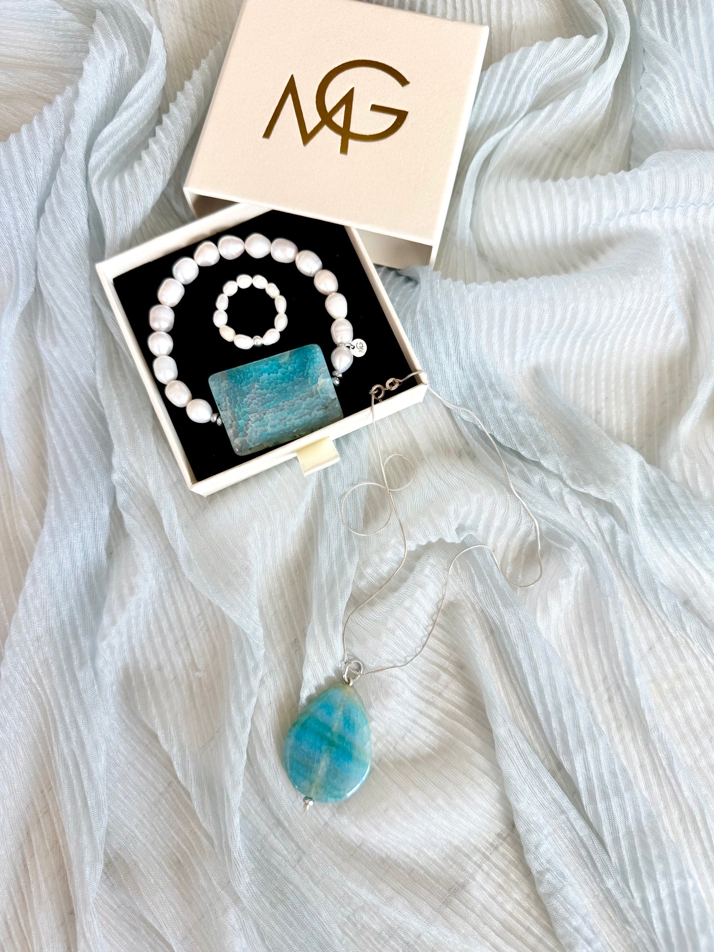 Blue Agate - Pearl Set with Silver 925
