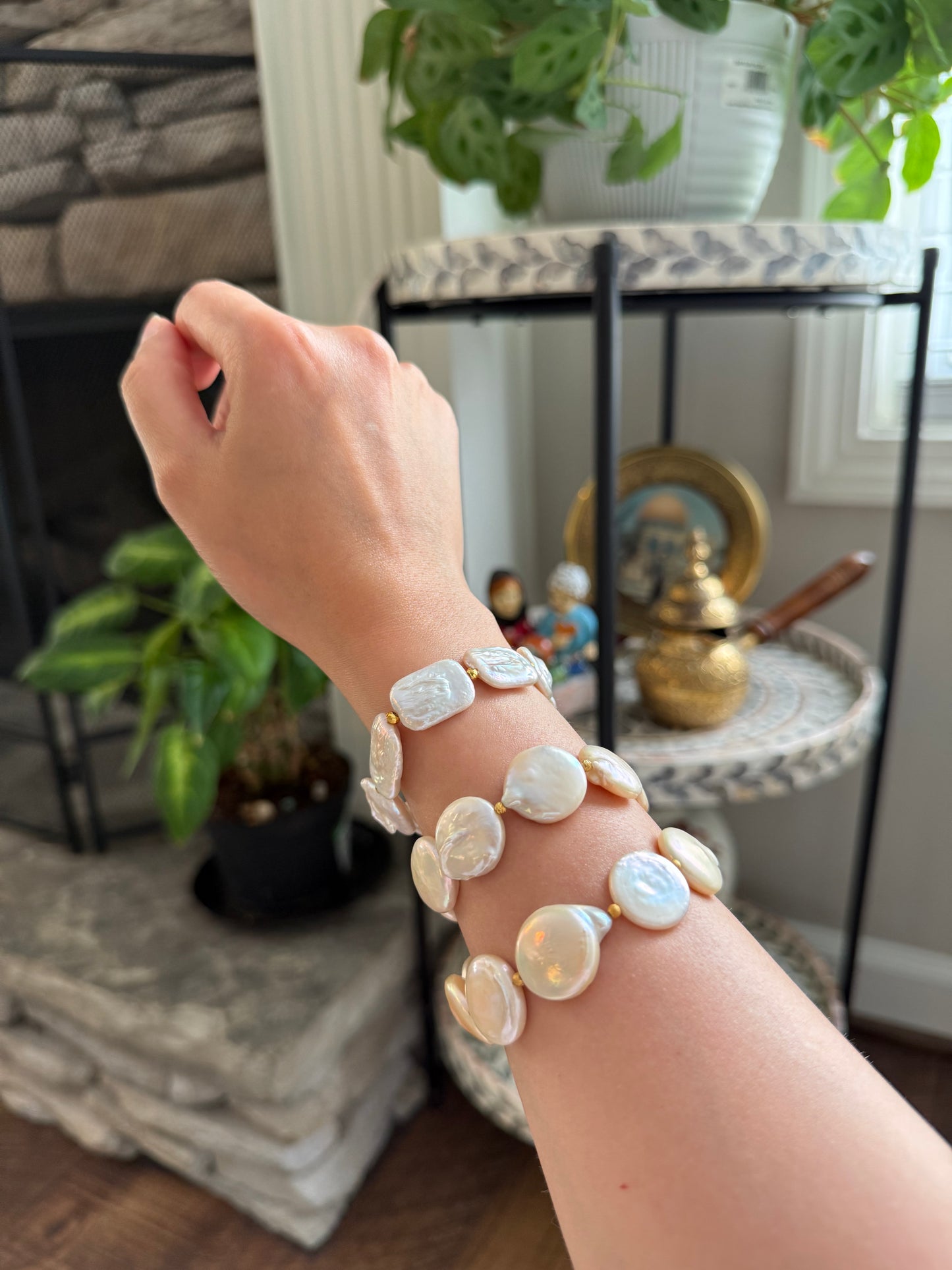 Round - Square Natural Pearl Bracelets