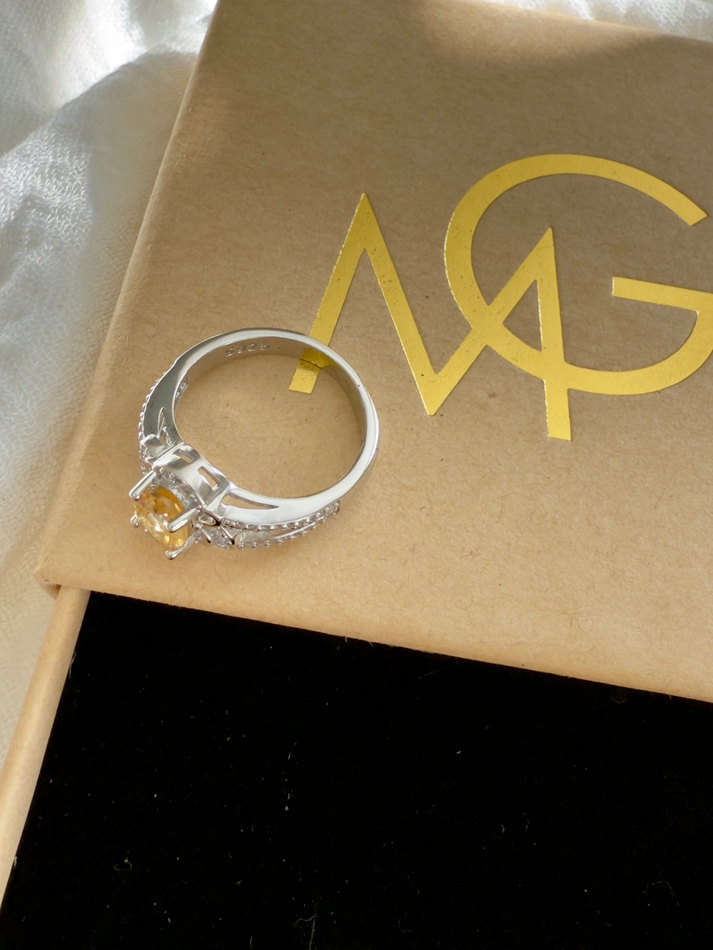 Woman's Design Citrine Ring Stirling Silver