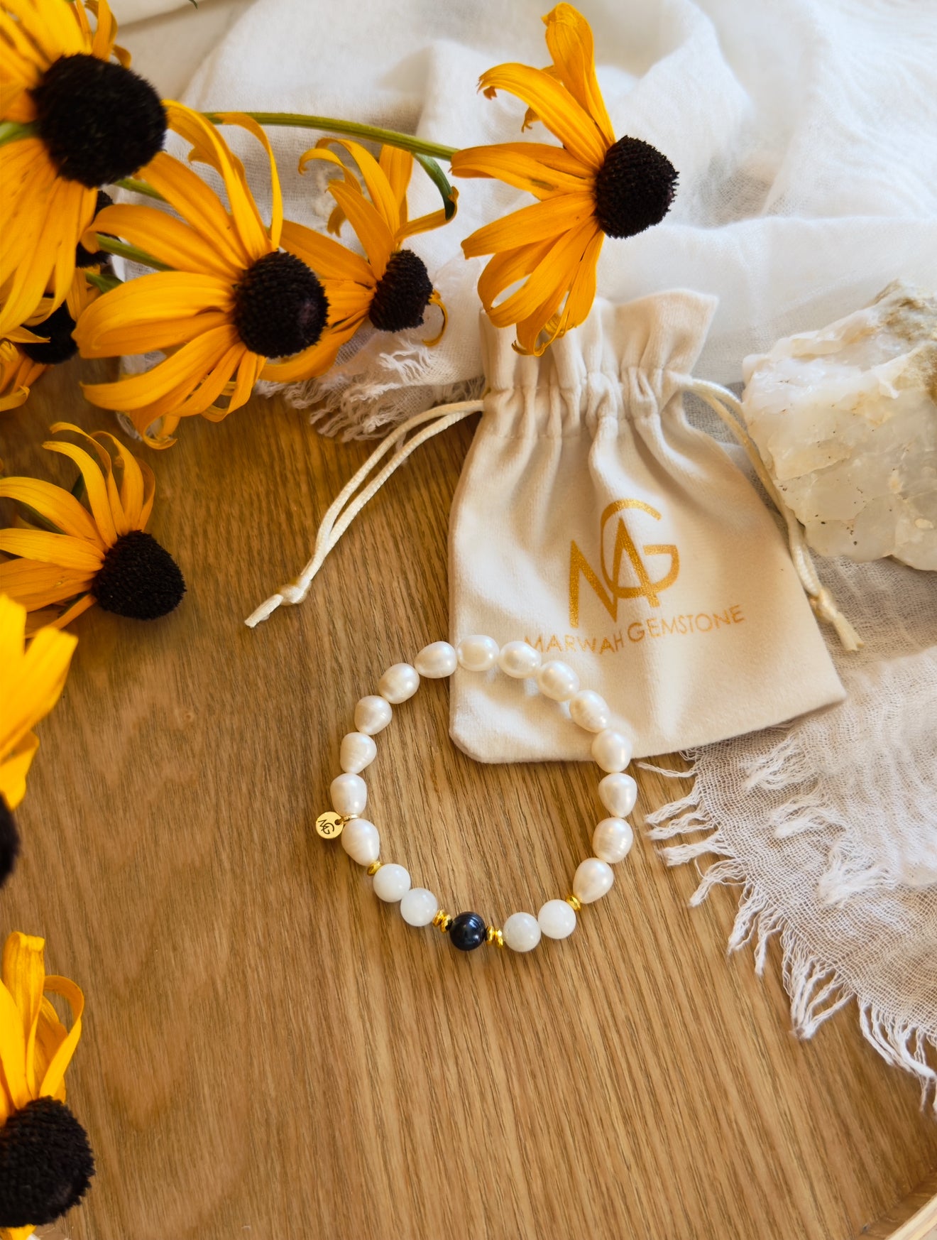 Natural Pearl - Moonstone - Natural Black Pearl Bracelet