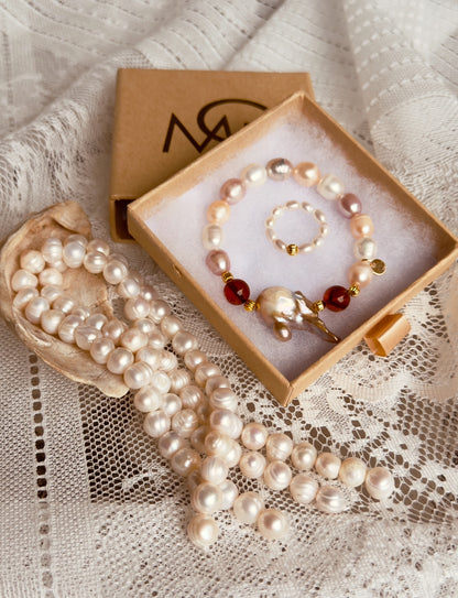 Natural Colored Pearls - Natural Amber Bracelet + Natural Pearl Ring Set