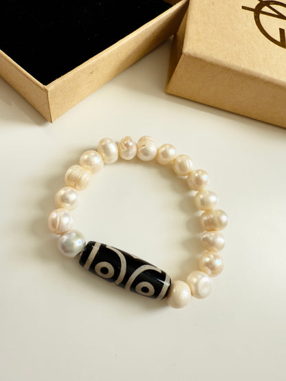 Natural Freshwater Pearl - Tibetan Agate Bracelet