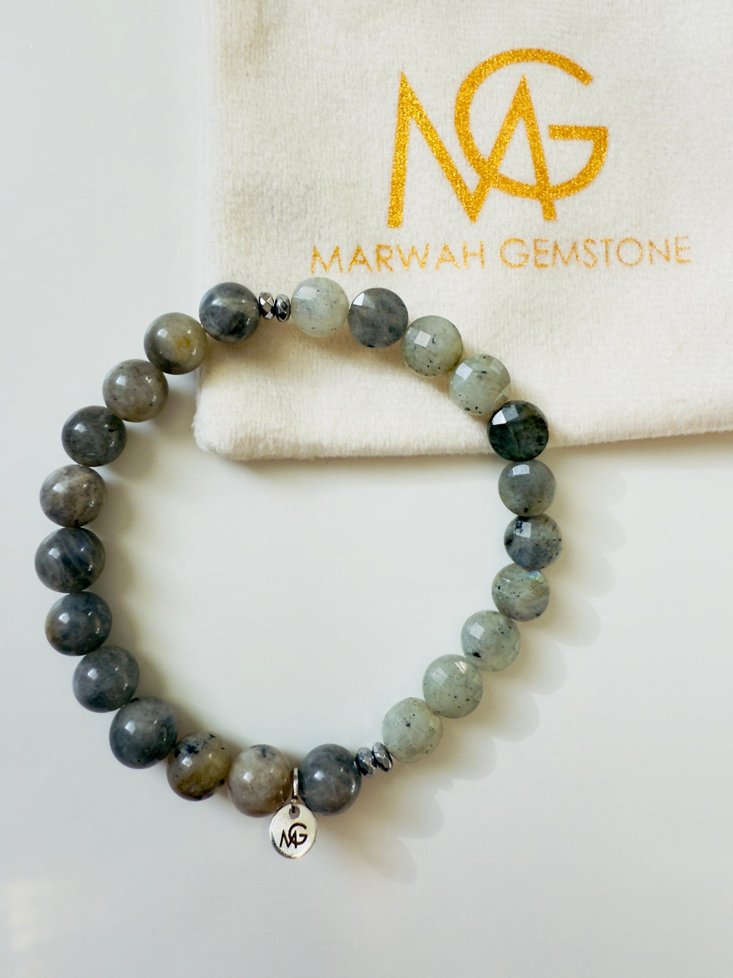 Unisex Round and Faceted Labradorite Bracelet With Hematite Spacer